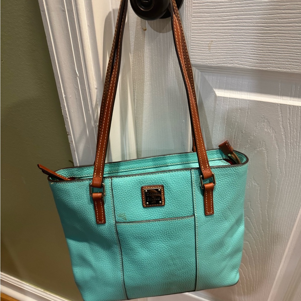 Dooney & bourke